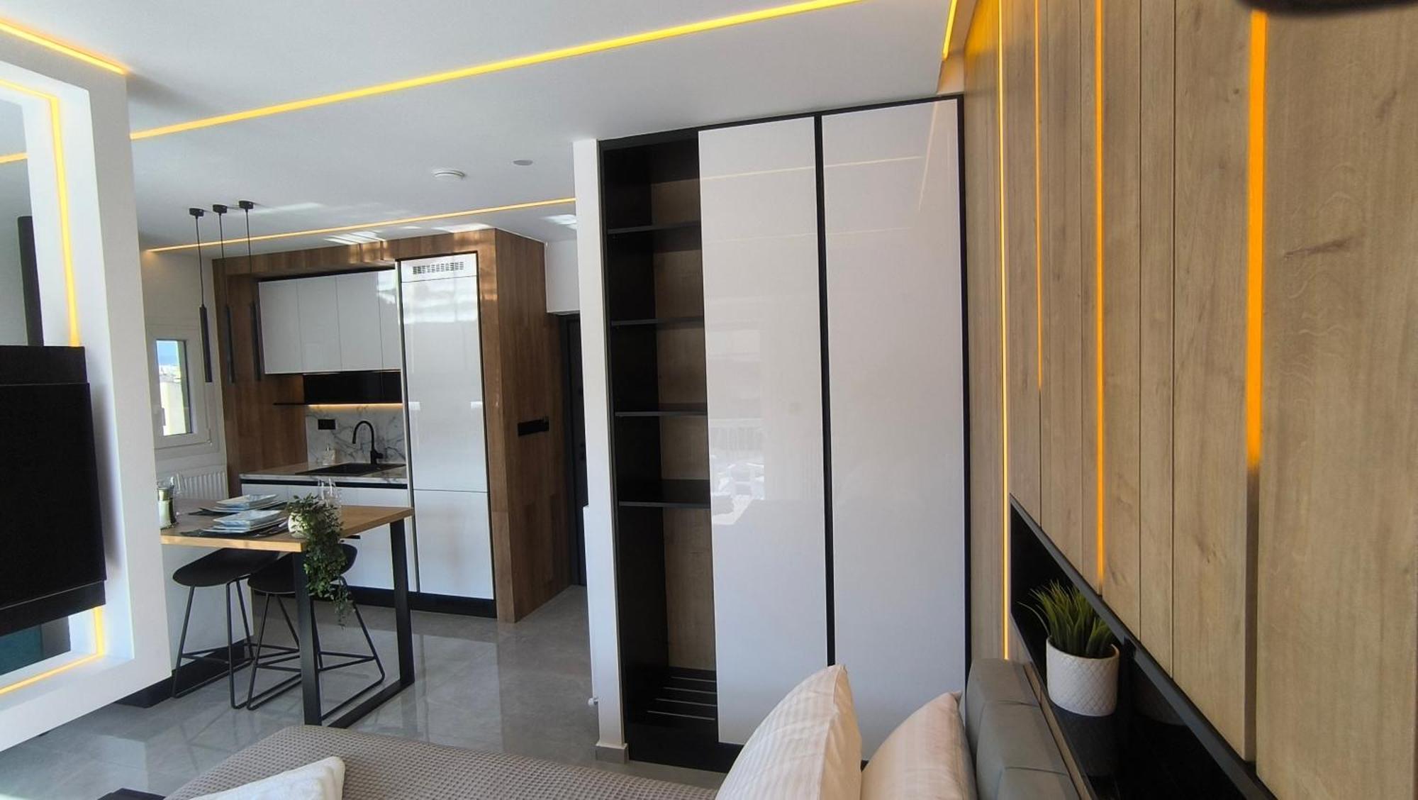 Larisa Absolute Suites, Sky View Smart Home ภายนอก รูปภาพ