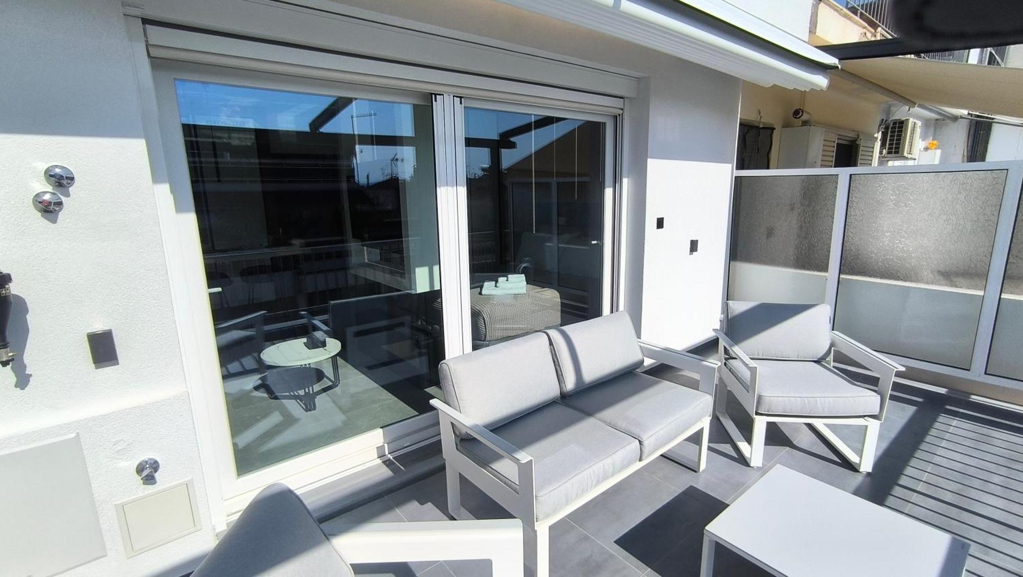 Larisa Absolute Suites, Sky View Smart Home ภายนอก รูปภาพ