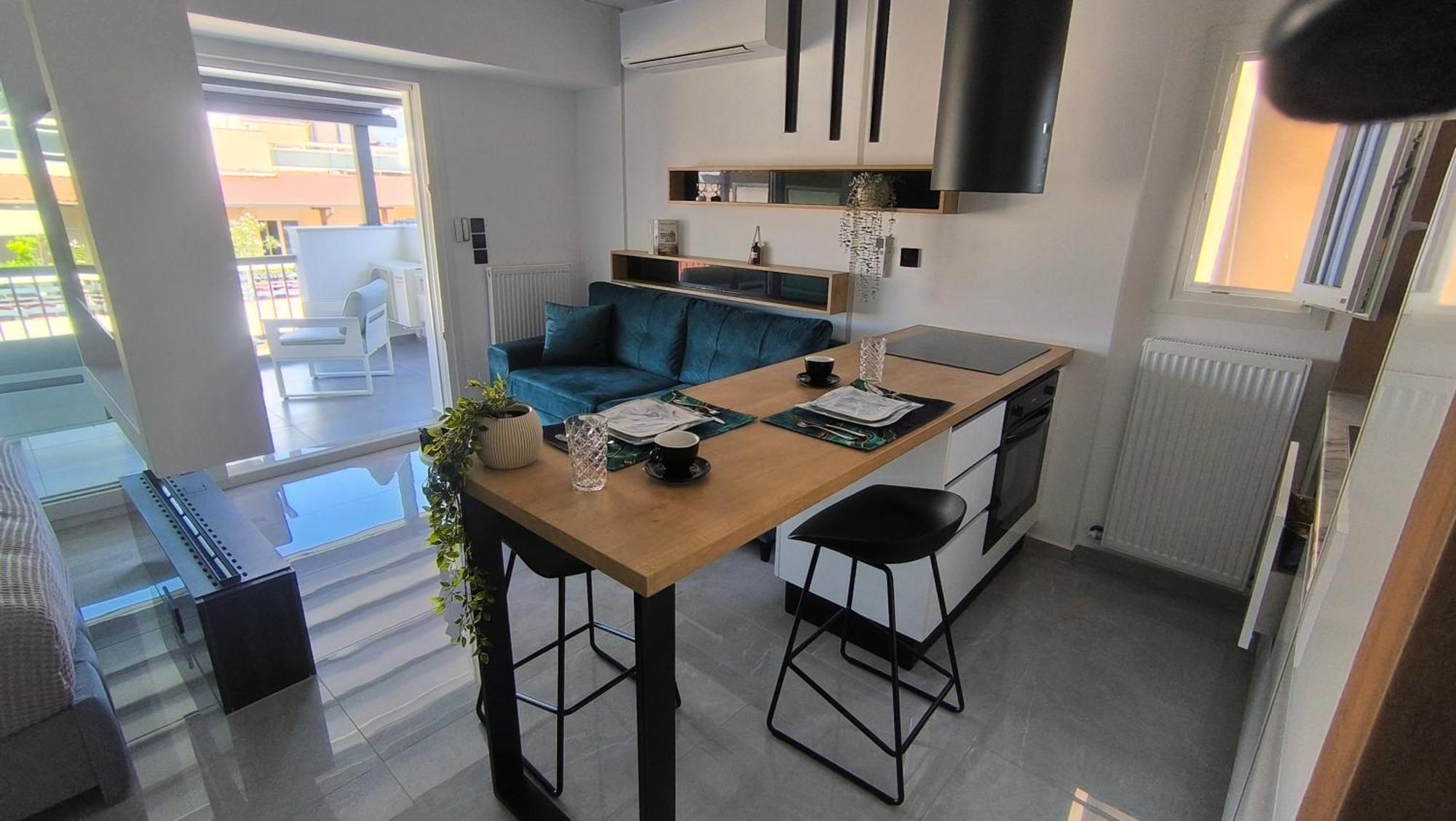 Larisa Absolute Suites, Sky View Smart Home ภายนอก รูปภาพ